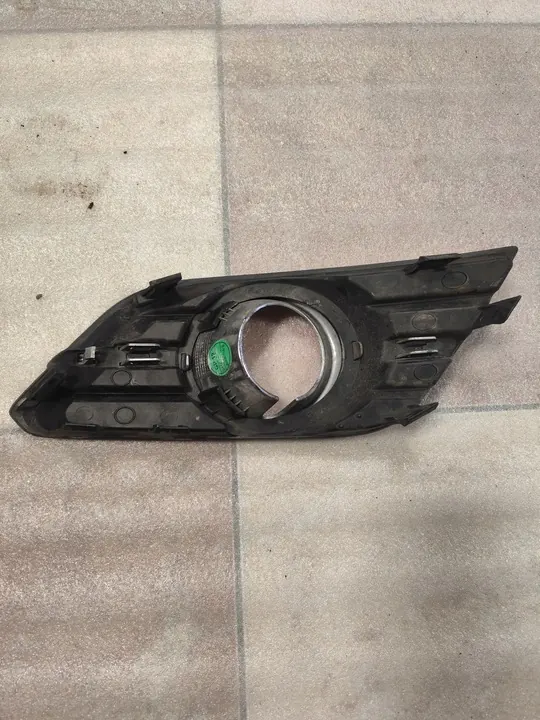 Grade do para-choque esquerda Opel Mokka, OEM 95470234 image 4