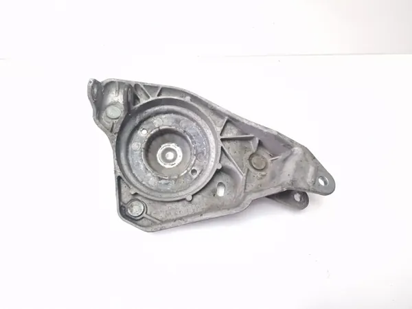OEM 4D0412391C Etu vasen jousituskiinnike Audi A8 D2 image 2