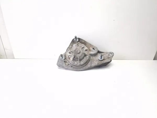 OEM 4D0412391C Etu vasen jousituskiinnike Audi A8 D2 image 3