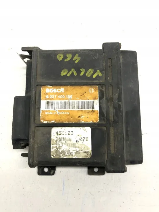 Computador ECU Volvo OEM 0227400156 - Usado image 2