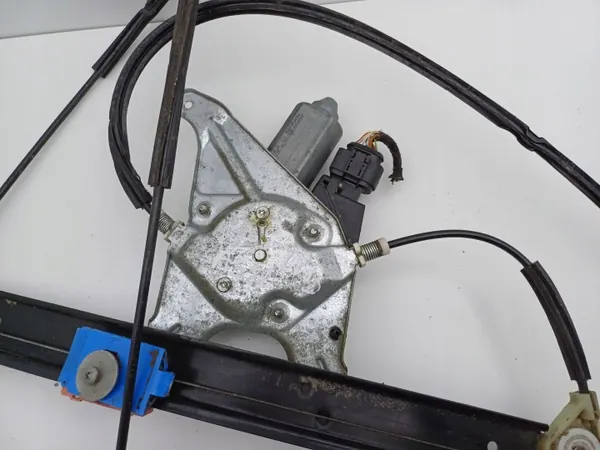 Lève-vitre gauche avant OEM DRC101091 Audi A3 8L image 7