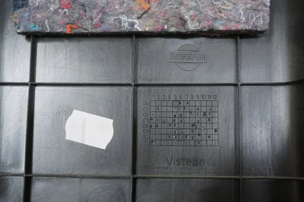 Couvercle de levage Nissan D40 KLAPKA 1 - Pièce OEM image 6