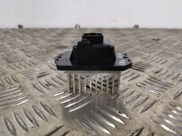 Honda CR-V Bläserrelä OEM FBZ3342 - Begagnad image 4