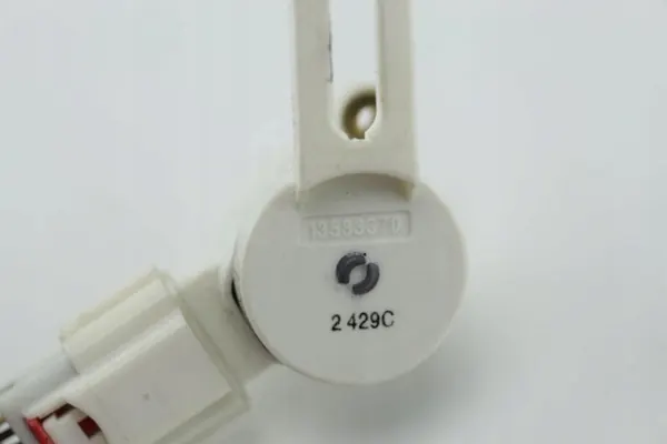 Gebrauchter Bremssensor OEM 13583370 für Opel Astra J Lift image 3
