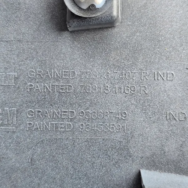 Left Rear Side Trim for Trafic III 788137407R image 3