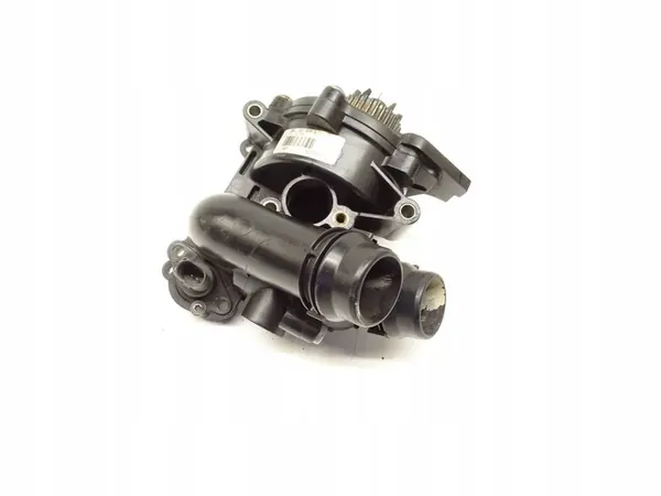 AUDI VW SEAT SKODA TSI TFSI Termostatkåpa 06J121026L image 2