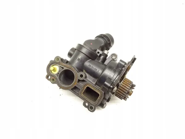 AUDI VW SEAT SKODA TSI TFSI Termostatkåpa 06J121026L image 5