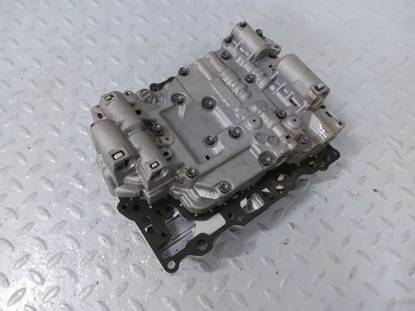 Mécatronique Volvo XC90 OEM 31437395 d'occasion image 6
