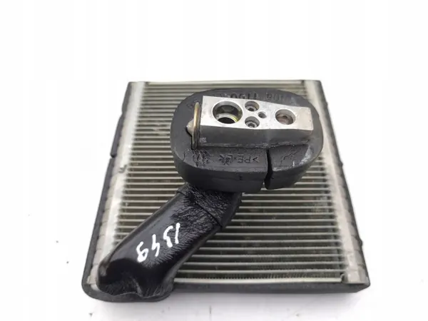 Seat Ateca 2020 ilmastointihöyrystin OEM 5Q2816105D image 6