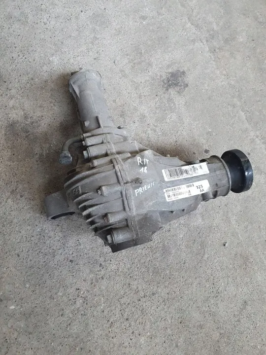 Framdiff Dodge Durango P68352925AA image 2
