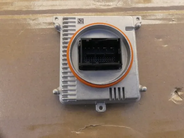 VW ID.4 LED-module OEM 992941572AE - Gebruikt image 2