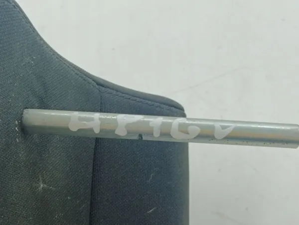 OEM AMD104101 Mittlere Kopfstütze Rücksitz Toyota image 6