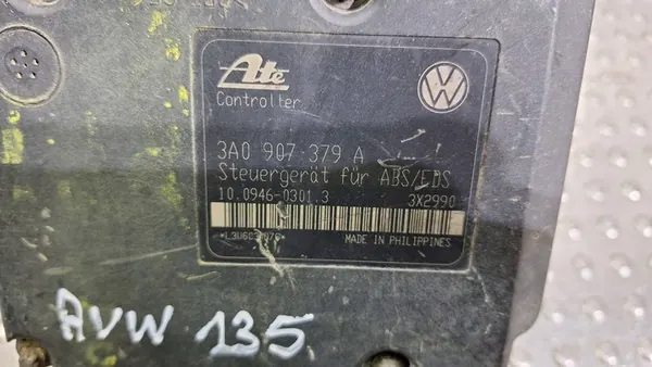 ABS-besturingspomp VW Golf III GTI VR6 image 6