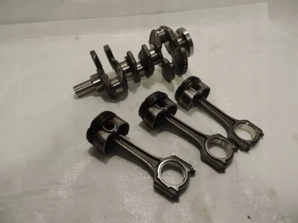 Vevaxel och Kolvar Ford OEM H6BGBA RFCM506205FA image 5