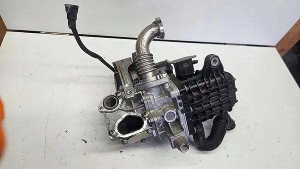 Vanne EGR Ford Mondeo MK5 2.0 TDCI image 8