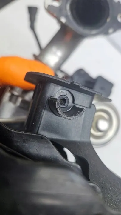 Vanne EGR Ford Mondeo MK5 2.0 TDCI image 9