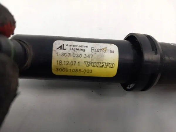 Lave-phare gauche Volvo C30 OEM 30661085-003 image 5