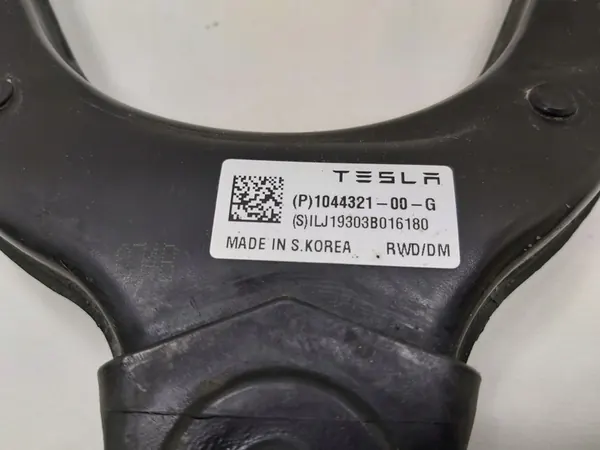 Braccio di Controllo Superiore Anteriore Tesla Model 3 1044321-00-G image 6