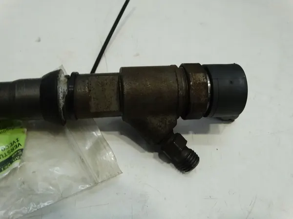 Iniettore Fiat Ducato 2.3 Iveco 504389548 image 3