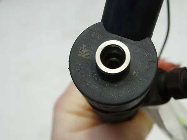 Iniettore Fiat Ducato 2.3 Iveco 504389548 image 8