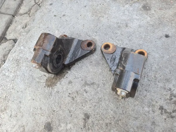 OEM EC46 5B493 BC/AC Etutasauslinkki Ford F-MAX image 3