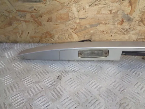 Garniture Hayon OEM 87311-1H100 pour Kia Ceed 2006- image 3