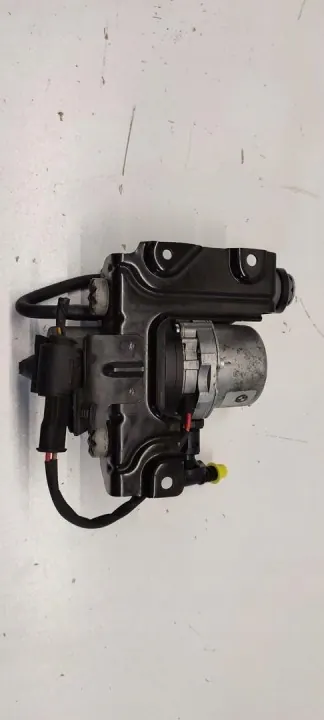 Bomba de vacío BMW OEM 6880628 - Estado usado image 5