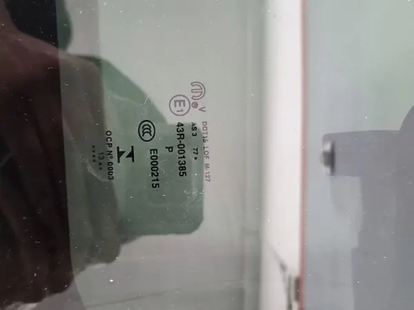 Chrysler Town & Country 2015 vasen takalasi OEM 43R001385 image 5