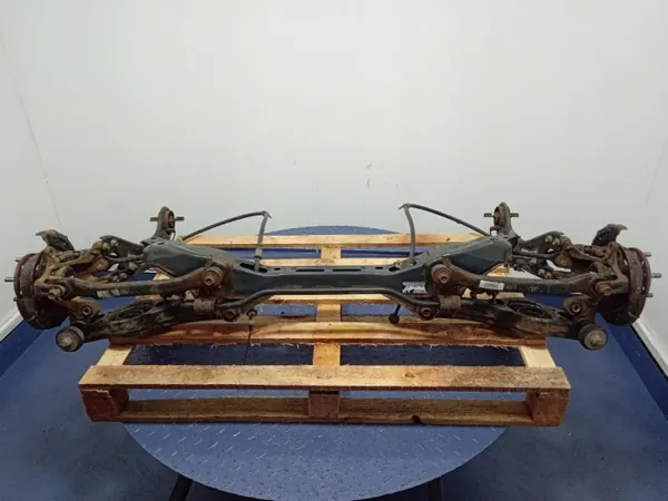 Kia Sportage achterophangingbalk OEM 55410-3U80 image 9