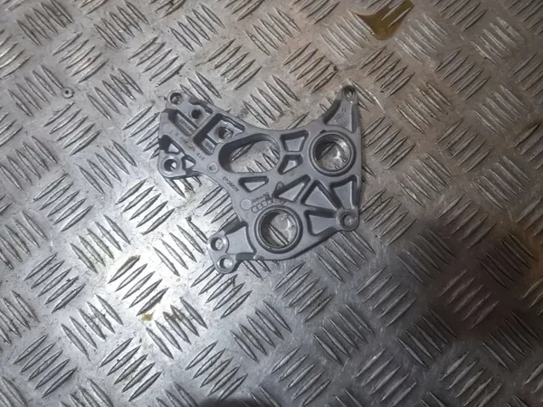 Audi A8 S8 D4 Motordel OEM 079109360R image 2