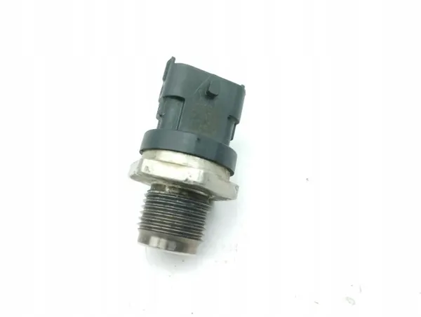 Sensor Pressão Combustível Opel OEM AMD147301 - Usado image 5