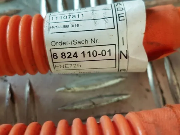 BMW Korkeajännitekaapeli OEM 6824110 - Käytetty image 6