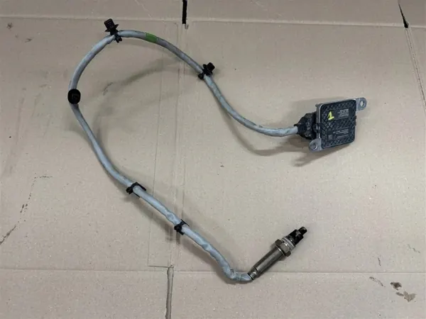 Sensor NOx OEM 227900040R para Renault Trafic IV 2.0 DCI image 2