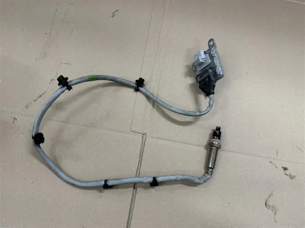 Sensor NOx OEM 227900040R para Renault Trafic IV 2.0 DCI image 5