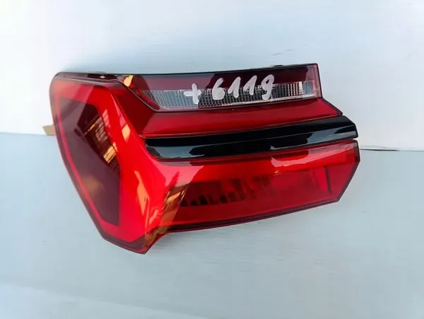 AUDI A6 4K C8 Lámpara Trasera Izquierda LED image 2