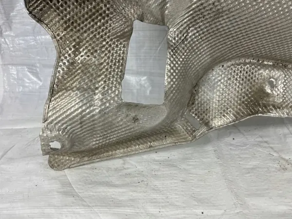 Cobertura isolamento térmico Mercedes OEM A2136823202 image 4