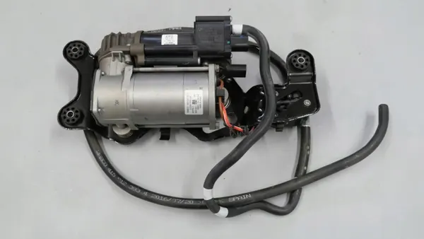 Compressor suspensão ar BMW 6875177 - Usado image 2