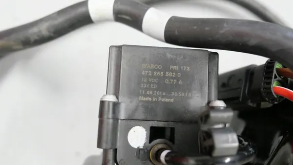 Compressor suspensão ar BMW 6875177 - Usado image 9