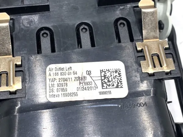 Ventilationsgall vänster fram OEM A1668300154 Mercedes W166 image 4