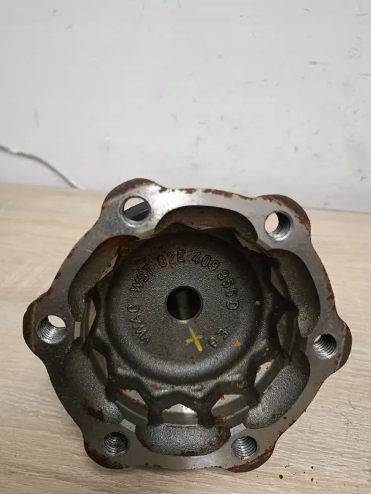 Brida de caja Audi OE usado OEM 02E409355D image 3