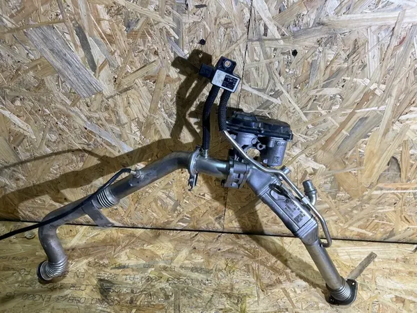 EGR-jäähdytin BMW 3 TOURING (G21) 2.0L Diesel 2019 image 3