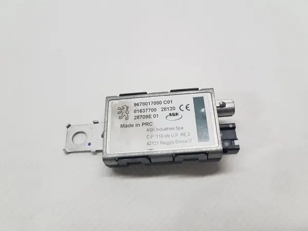 Antennivahvistin OEM 9678017080 Peugeot Citroenille image 2