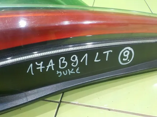 Lámpara trasera izquierda Nissan Juke F15 I Lift 26555BV80A image 8