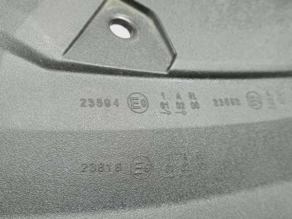 2022 Hyundai Tucson IV NX4 Moldura do Farol image 4