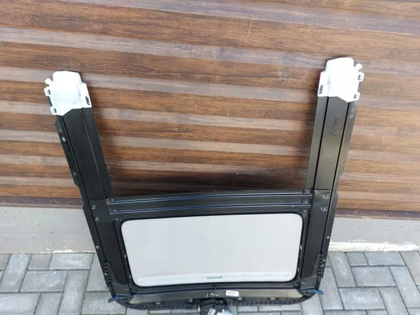 Teto solar completo OEM 5C6877041B para VW Jetta VI image 8