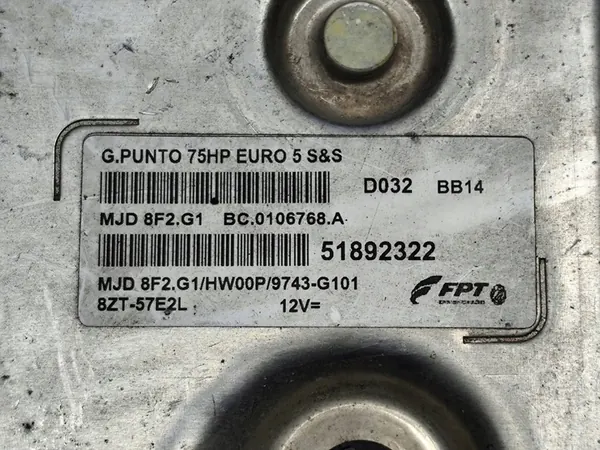 Fiat Grande Punto 1.3 ECU BC0106768A image 4