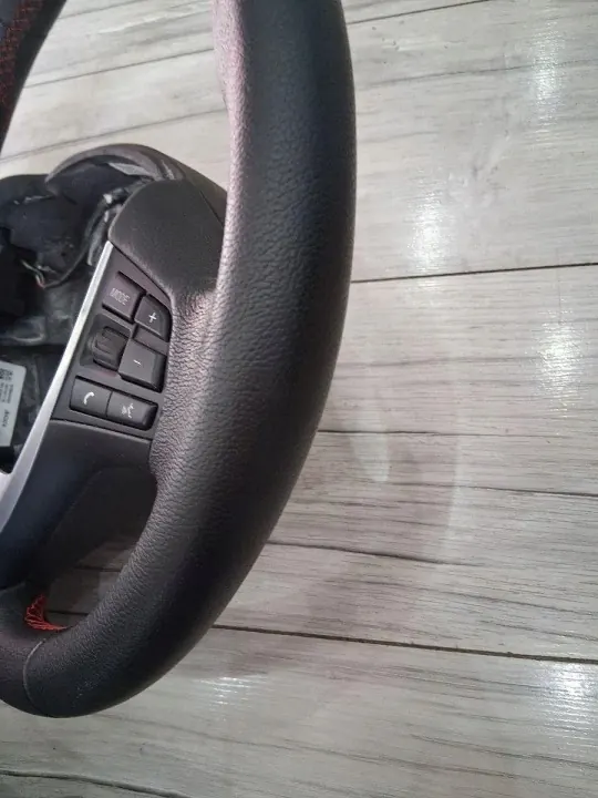 Lederlenkrad OEM 62560150D Rote Naht image 3
