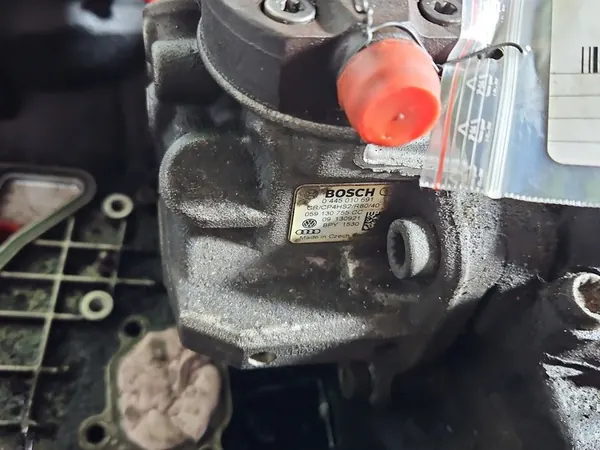 Kraftstoffpumpe Audi A6 C7 3.0 TDI image 3