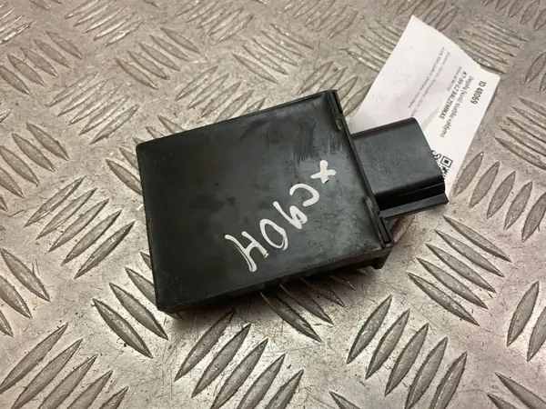 Volvo XC90 2020 Kraftstoffpumpenmodul OEM 31355909 image 3