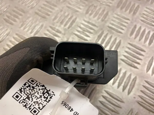 Volvo XC90 2020 Kraftstoffpumpenmodul OEM 31355909 image 4